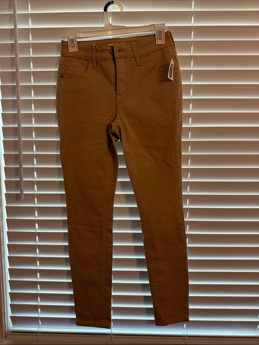 Old Navy Skinny Pants in Brown